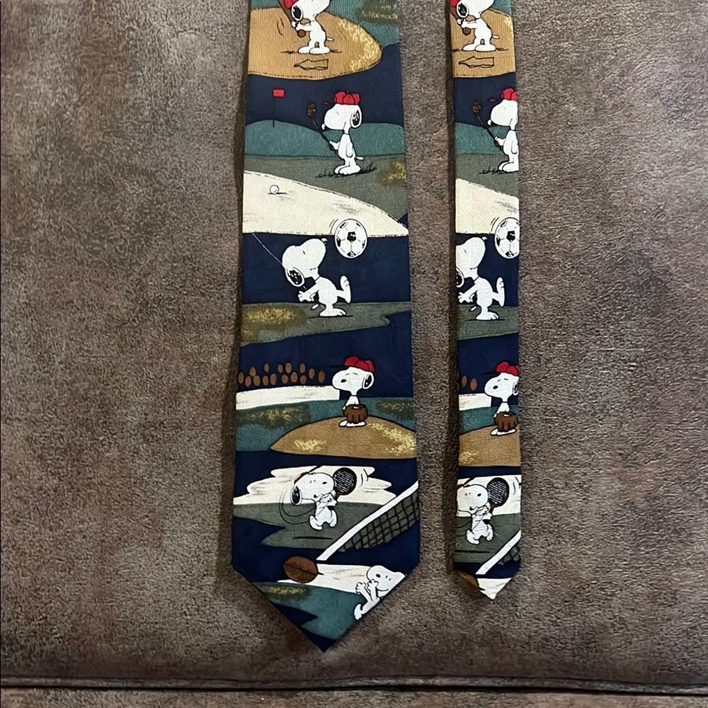 Peanuts Navy and Red Tie with Snoopy Sports Design